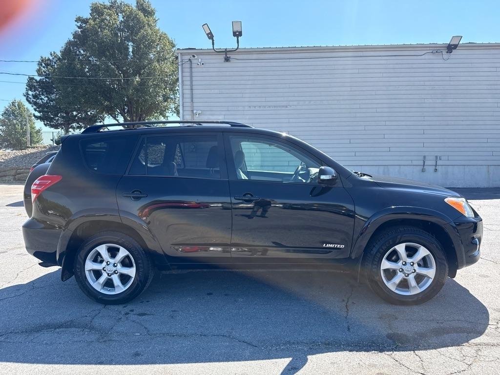 Toyota RAV4 Limited I4 2WD 2009