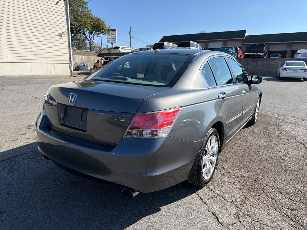 Honda Accord EX-L V-6 Sedan AT 2010