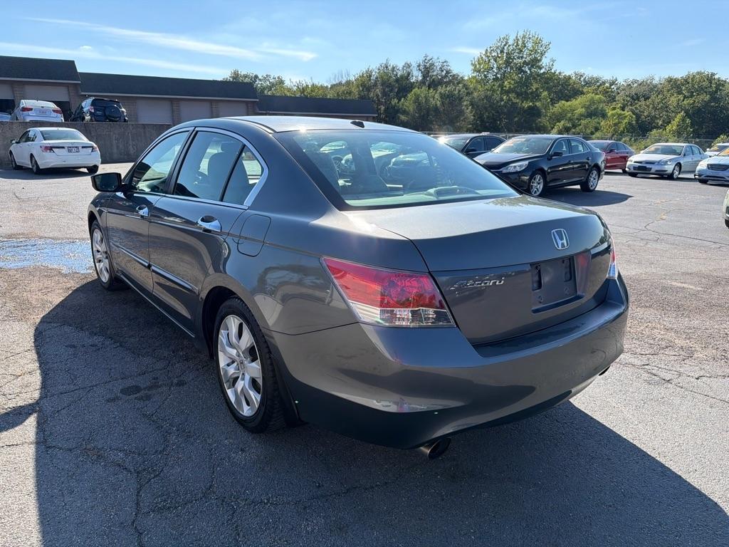 Honda Accord EX-L V-6 Sedan AT 2010