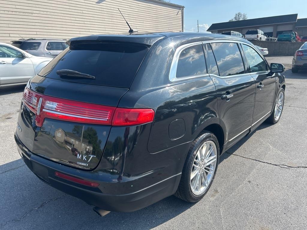 Lincoln MKT 3.5L with EcoBoost AWD 2014