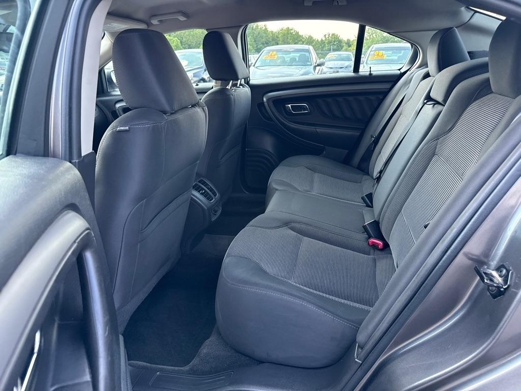 Ford Taurus SEL FWD 2012