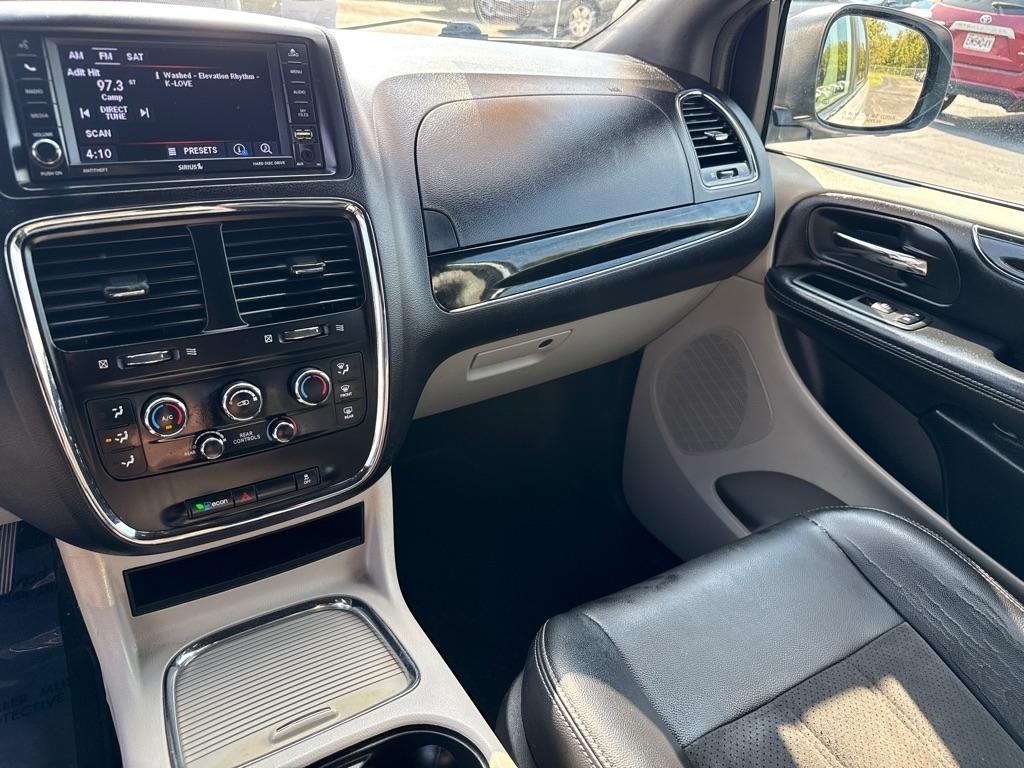 Dodge Grand Caravan SXT 2019