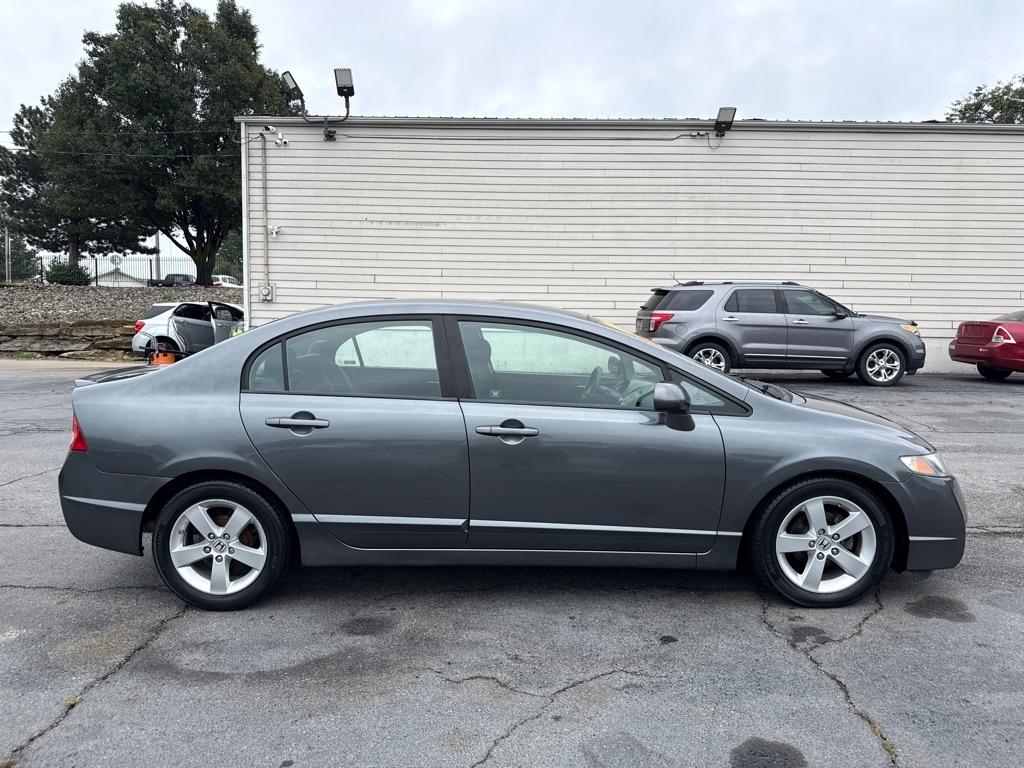 Honda Civic LX-S Sedan 5-Speed AT 2009