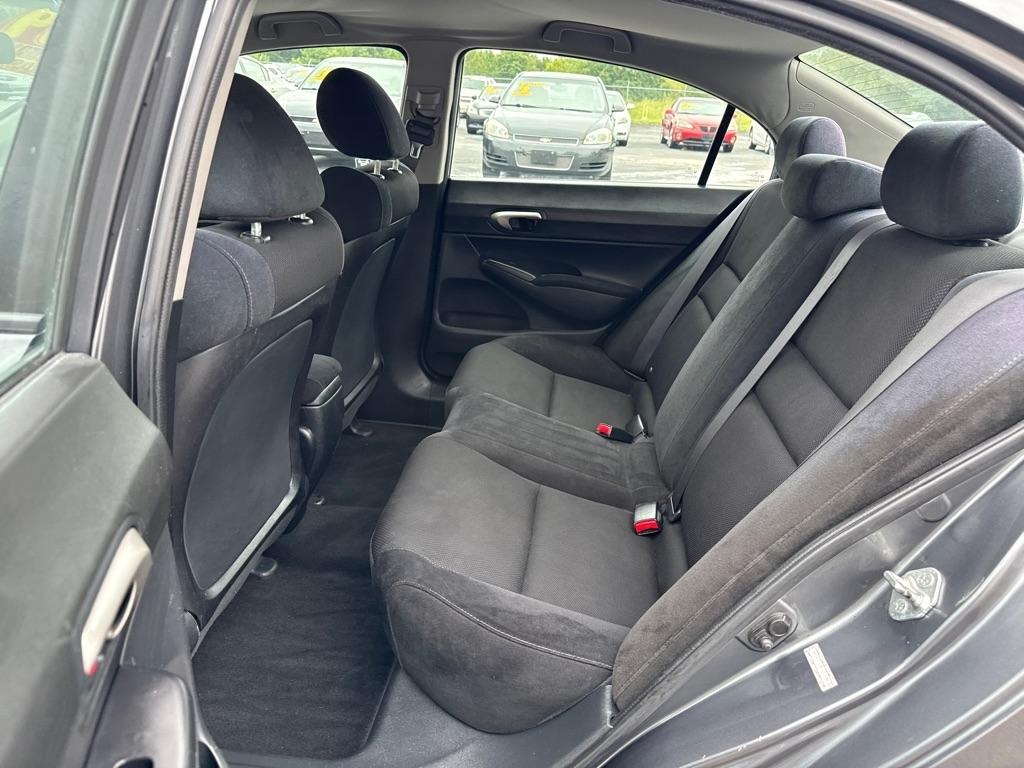 Honda Civic LX-S Sedan 5-Speed AT 2009