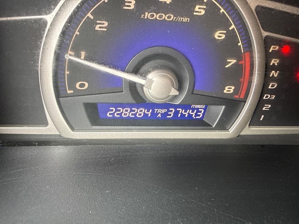 Honda Civic LX-S Sedan 5-Speed AT 2009