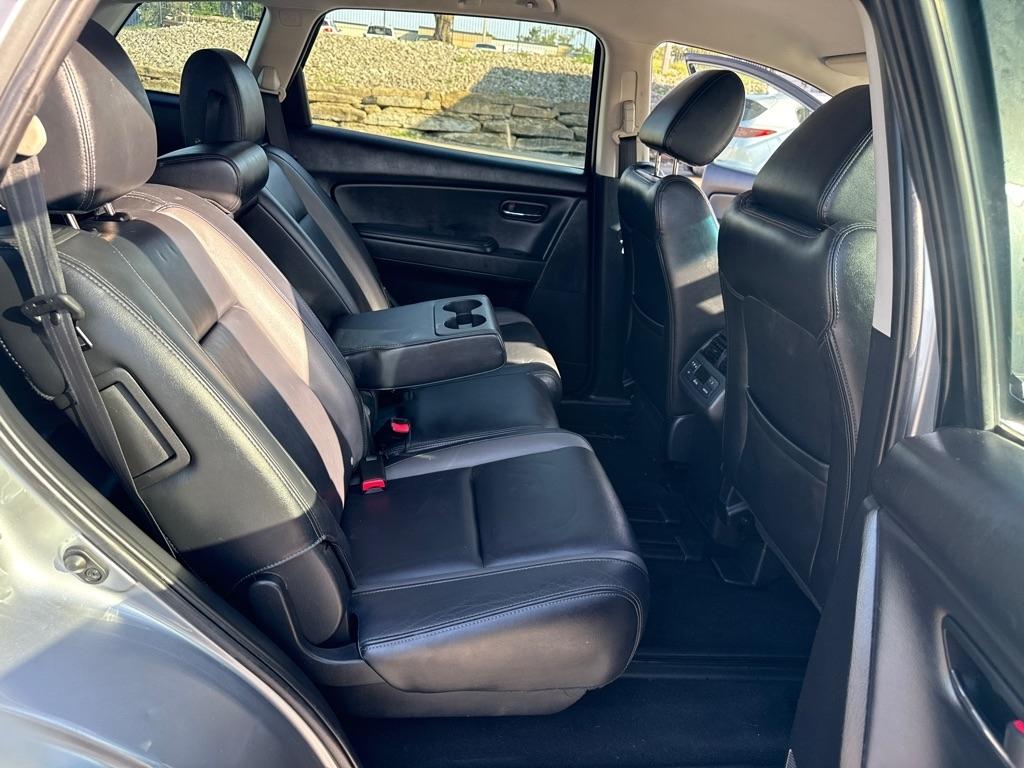 Mazda CX-9 Touring 2012