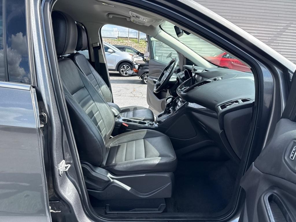 Ford Escape Titanium 4WD 2014