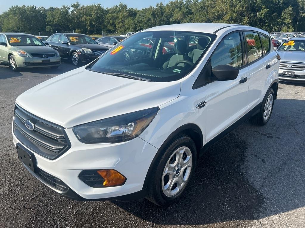 Ford Escape S FWD 2019