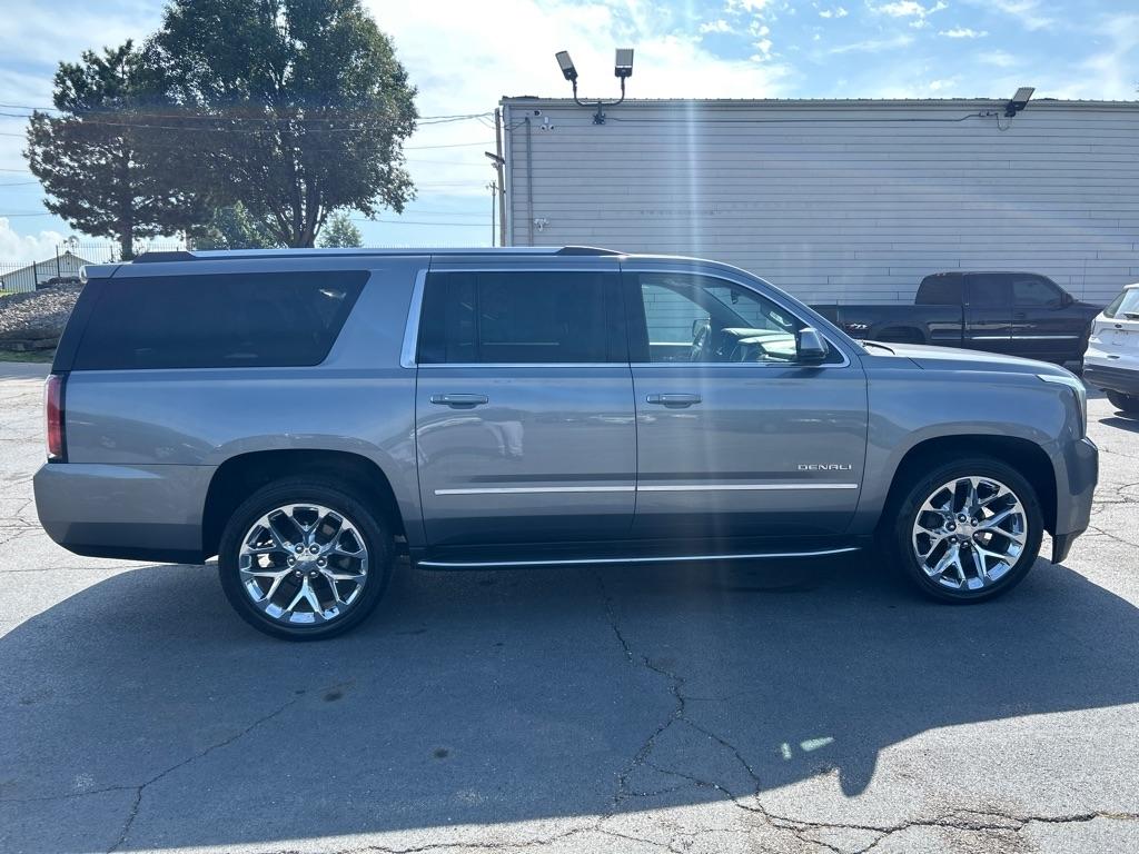 GMC Yukon XL Denali 4WD 2018