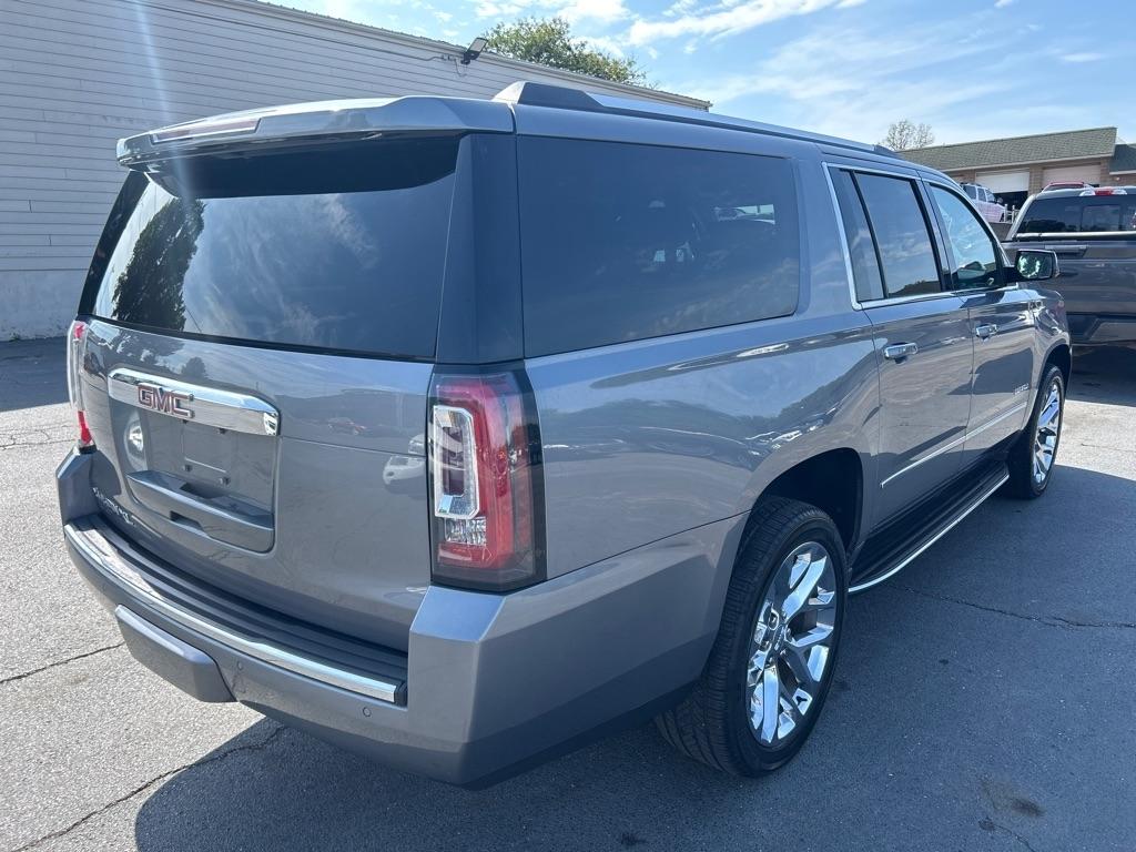 GMC Yukon XL Denali 4WD 2018