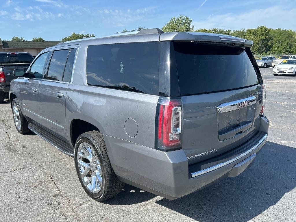 GMC Yukon XL Denali 4WD 2018
