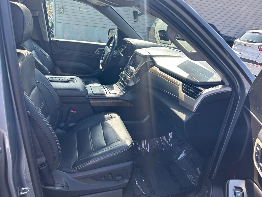 GMC Yukon XL Denali 4WD 2018