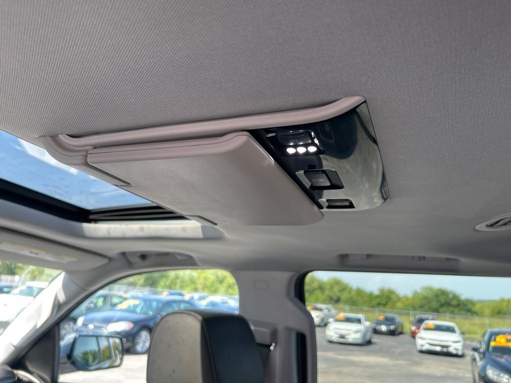 GMC Yukon XL Denali 4WD 2018