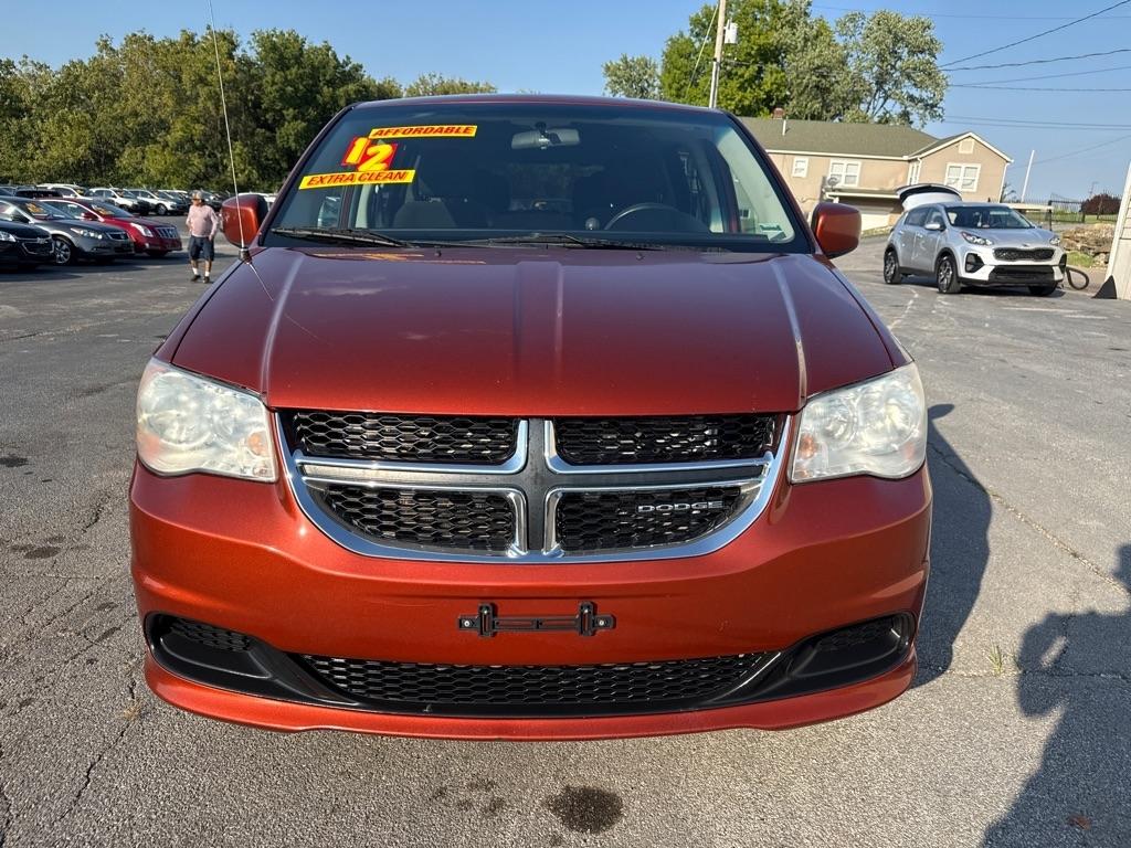 Dodge Grand Caravan SXT 2012