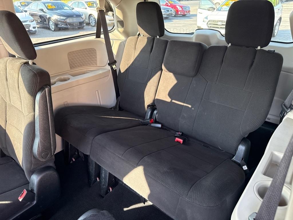 Dodge Grand Caravan SXT 2012