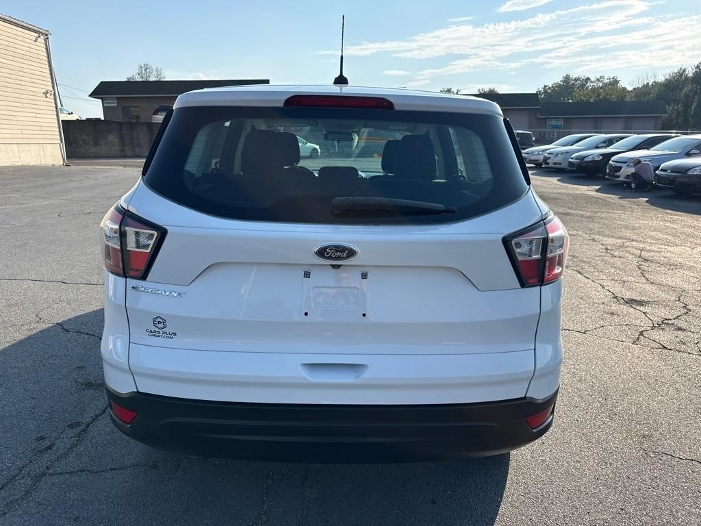 Ford Escape S FWD 2018