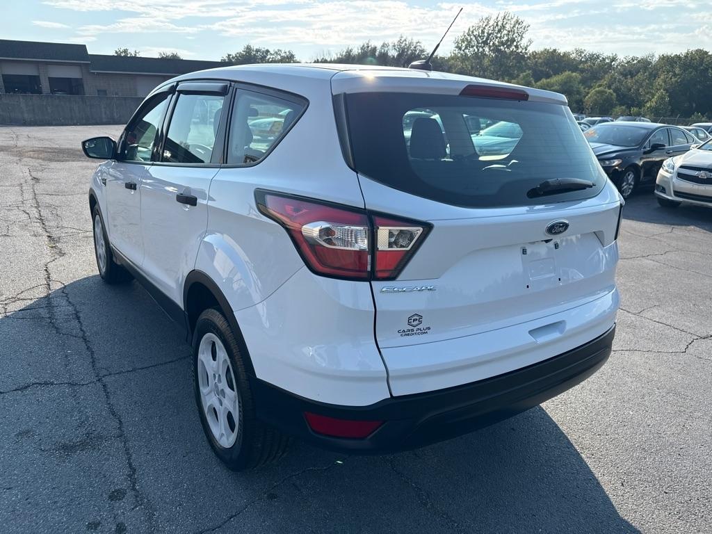 Ford Escape S FWD 2018