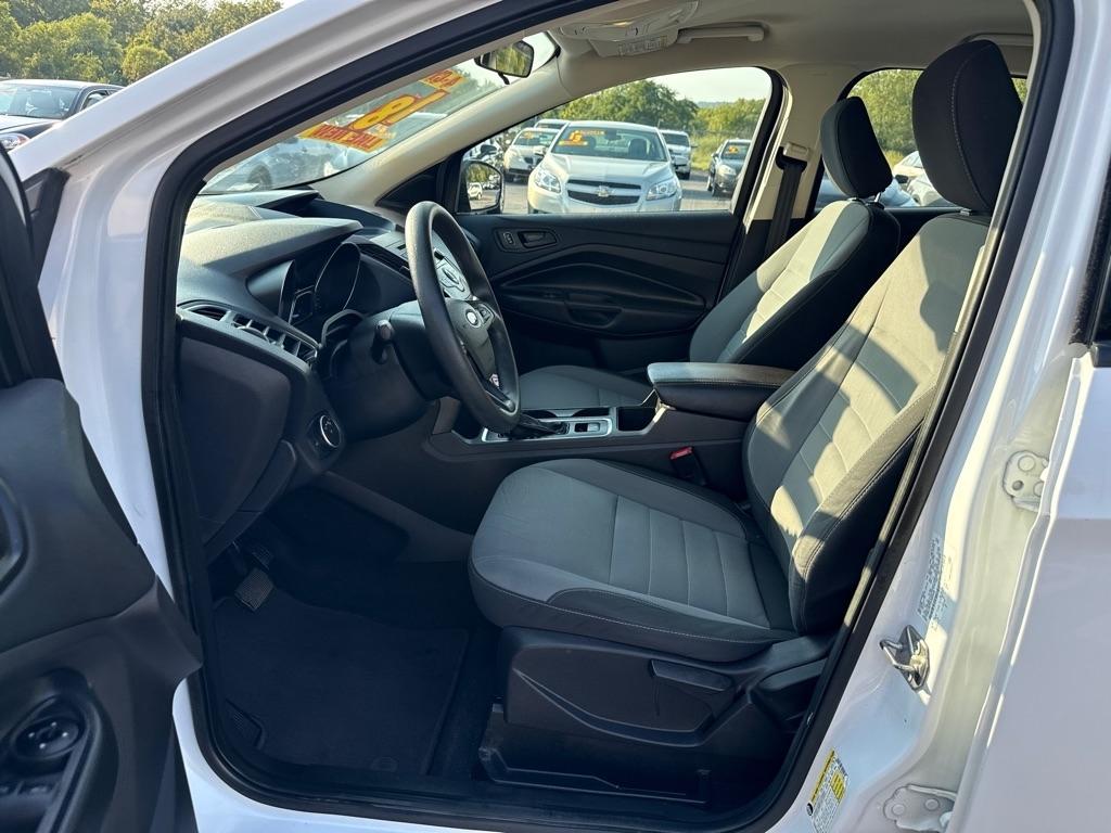 Ford Escape S FWD 2018