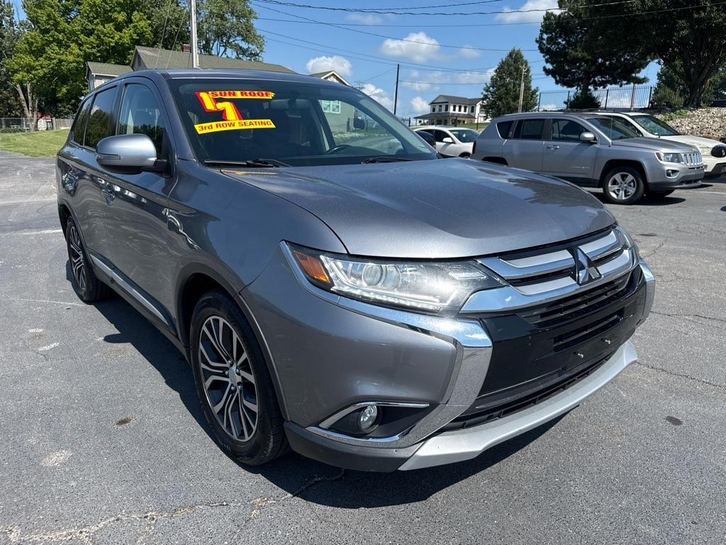 Mitsubishi Outlander SE 2WD 2017
