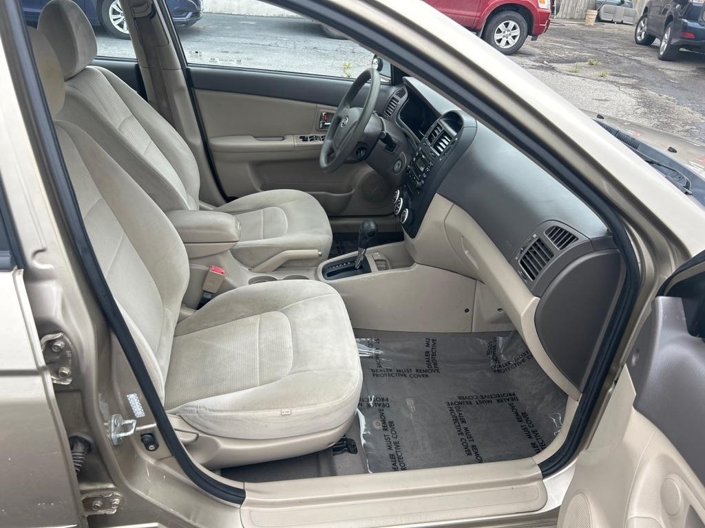 Kia Spectra LX 2008