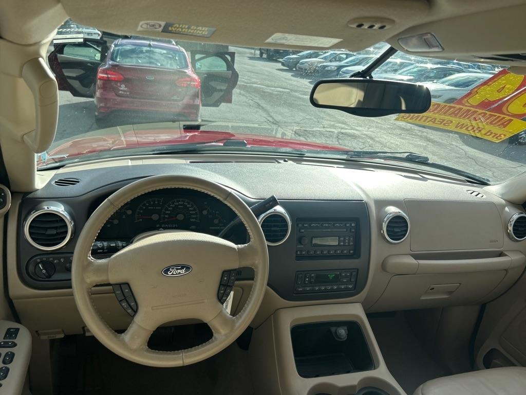 Ford Expedition Eddie Bauer 5.4L 2WD 2004