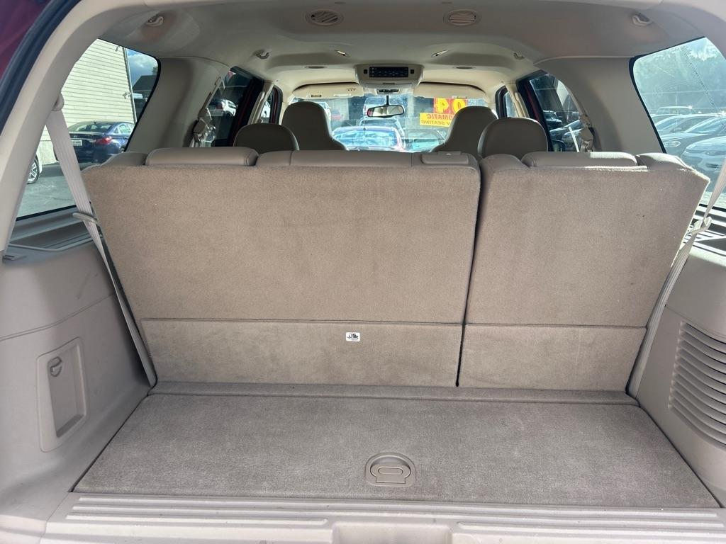 Ford Expedition Eddie Bauer 5.4L 2WD 2004