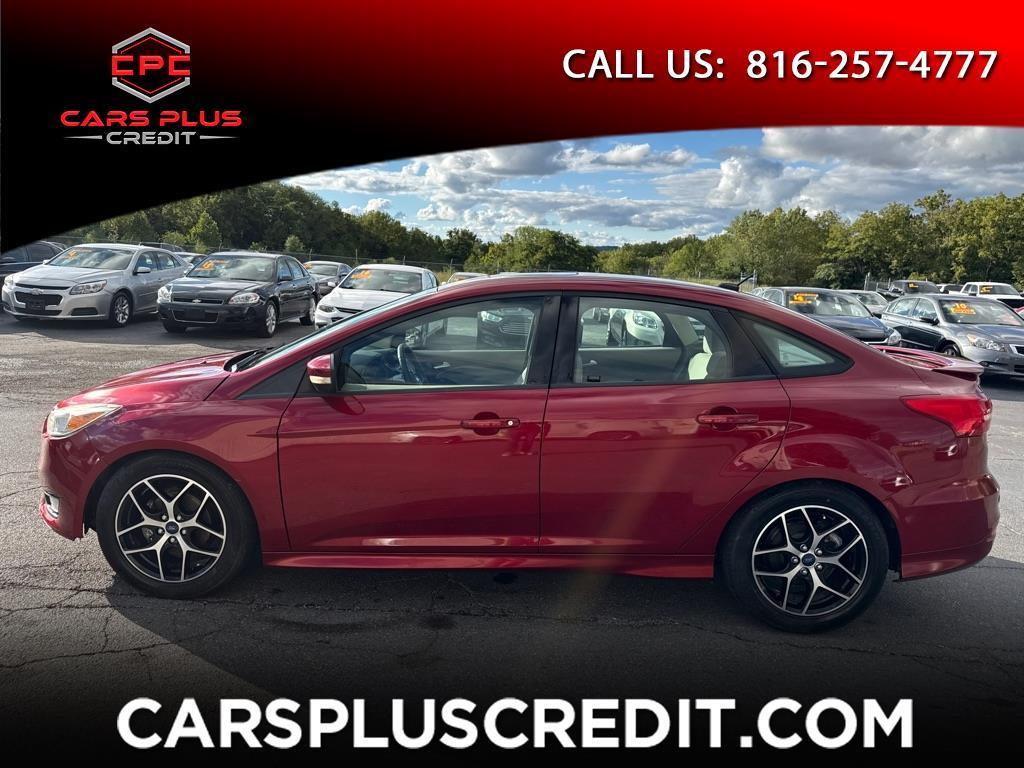 Ford Focus SE Sedan 2016
