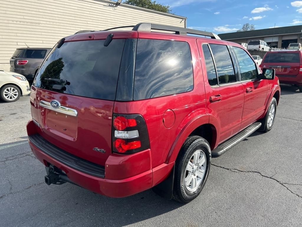 Ford Explorer XLT 4.0L 4WD 2010