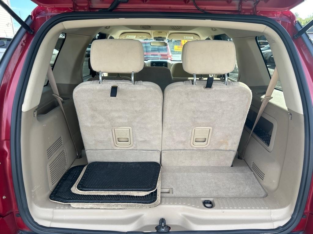 Ford Explorer XLT 4.0L 4WD 2010