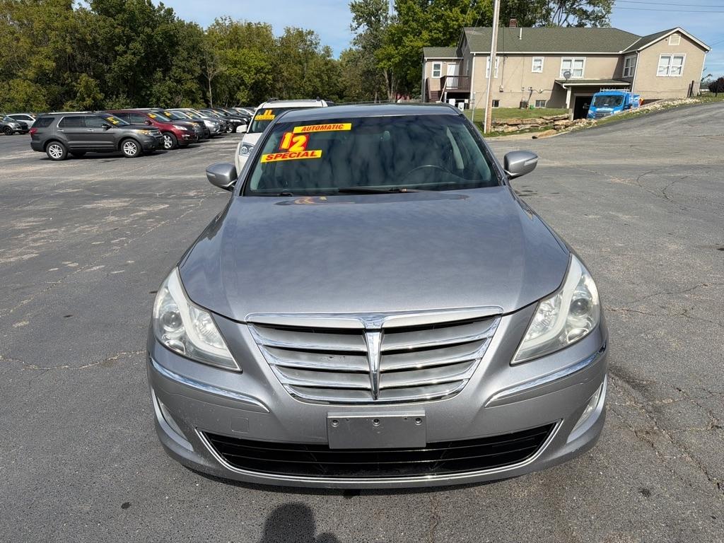 Hyundai Genesis 3.8L 2012