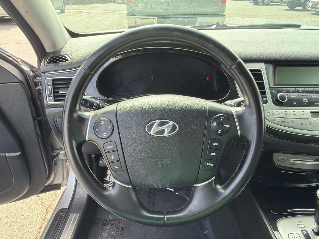Hyundai Genesis 3.8L 2012