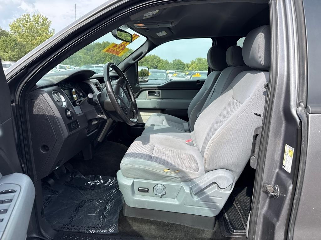 Ford F-150 XLT SuperCab 8-ft. Bed 4WD 2011