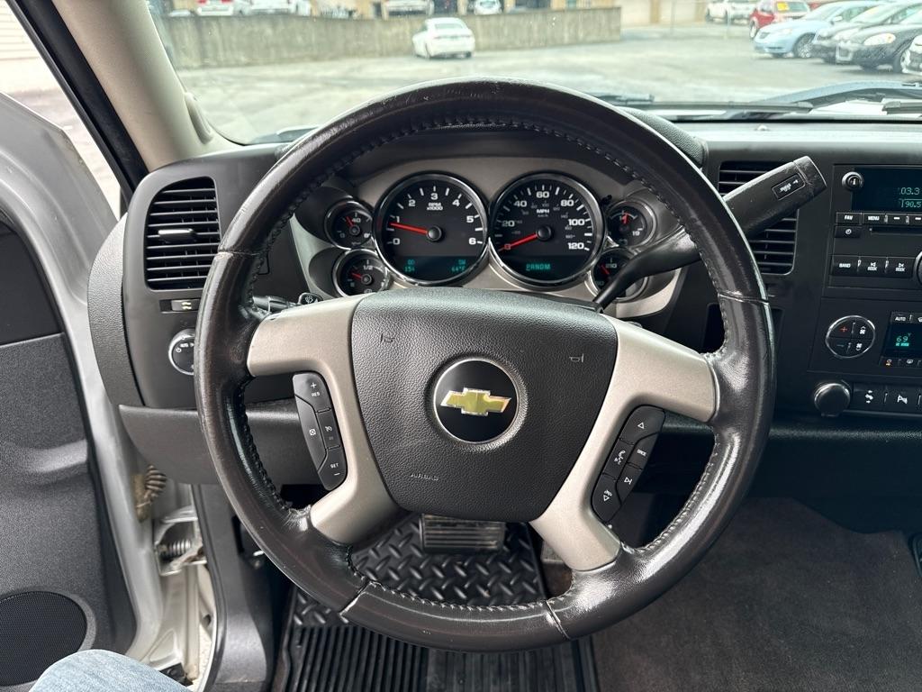 Chevrolet Silverado 1500 LT Ext. Cab 2WD 2011