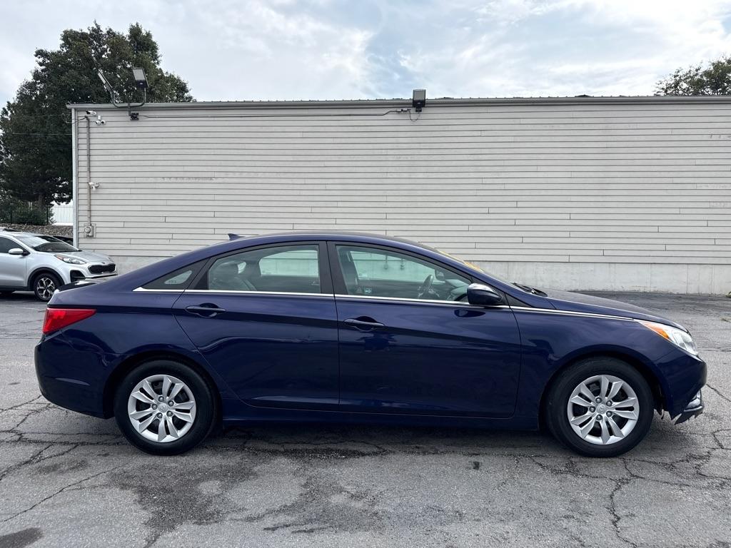 Hyundai Sonata GLS 2013