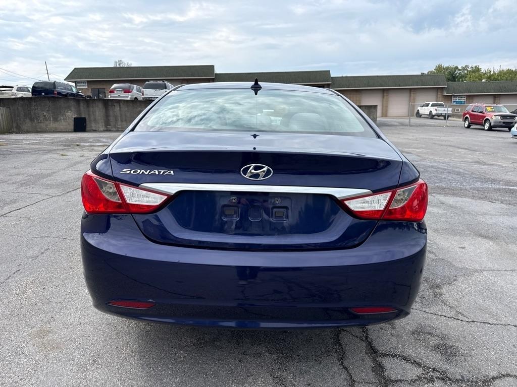 Hyundai Sonata GLS 2013