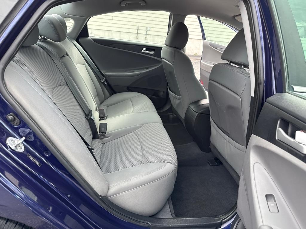 Hyundai Sonata GLS 2013