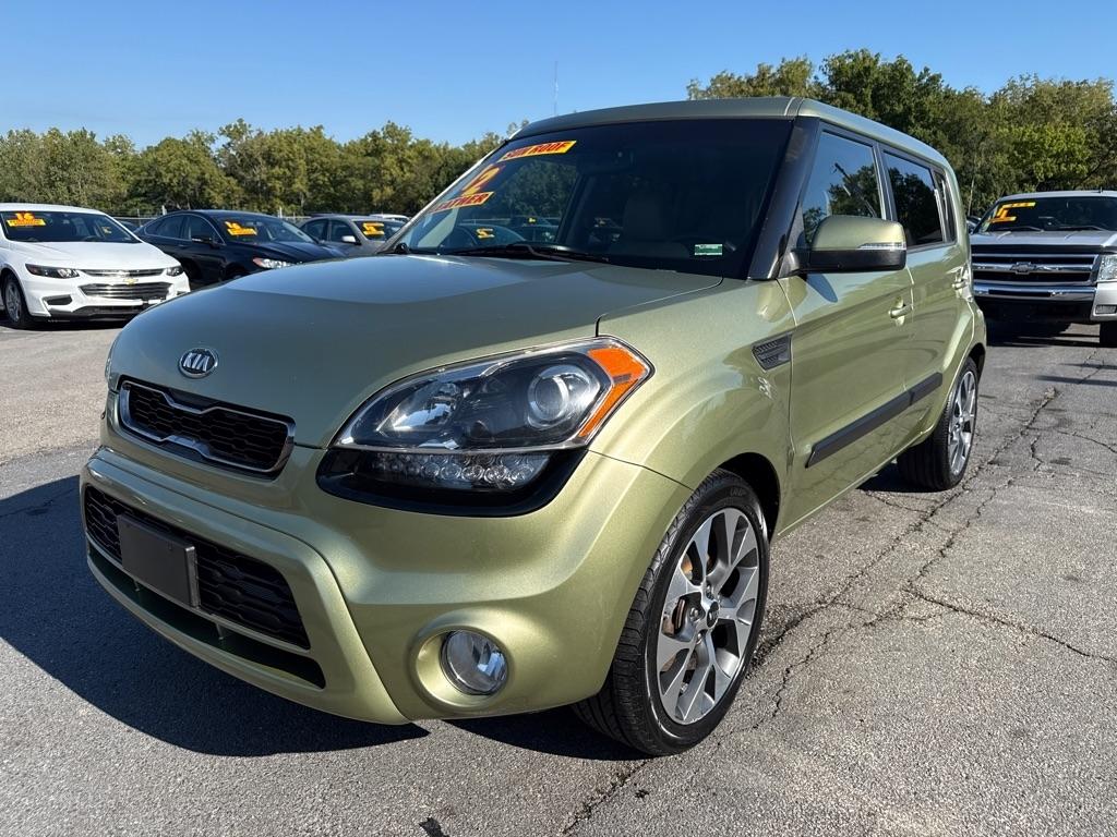 Kia Soul + 2012