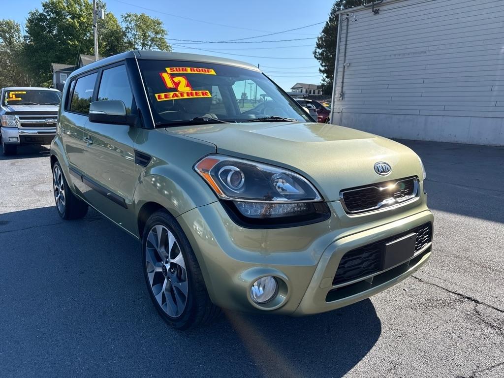 Kia Soul + 2012