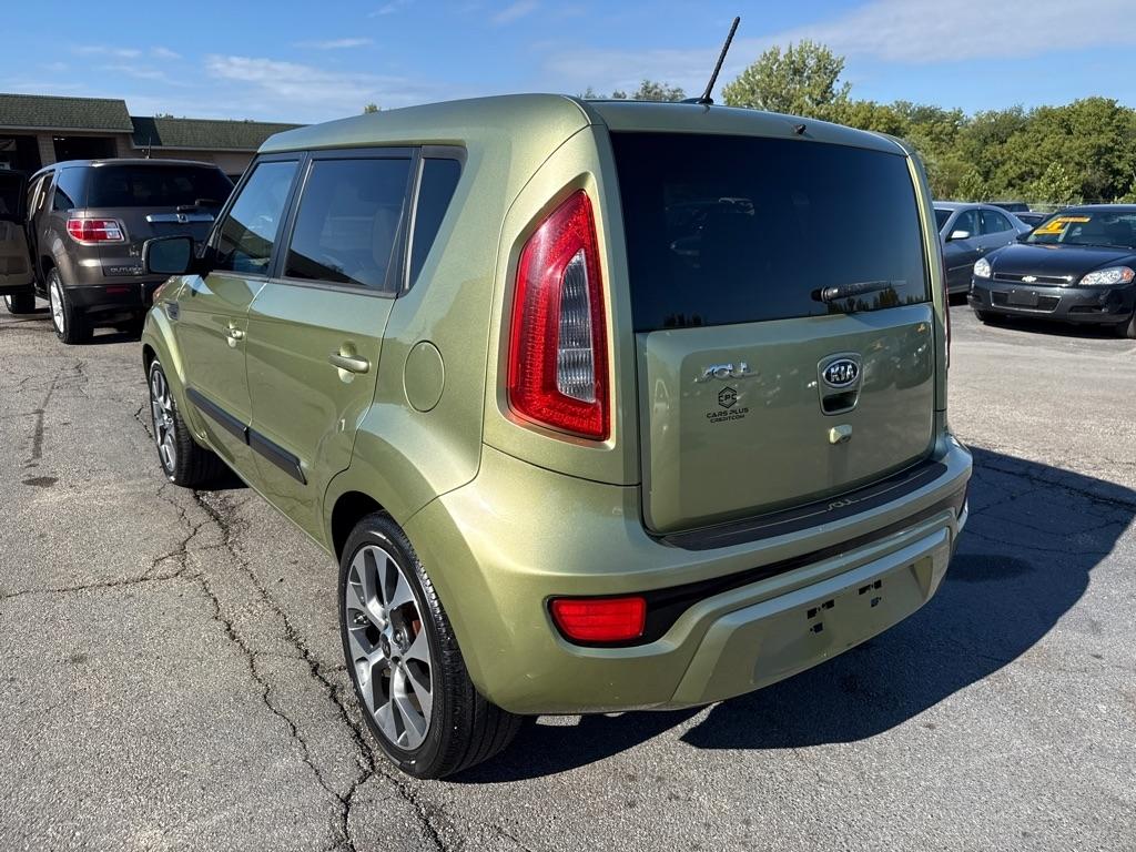 Kia Soul + 2012