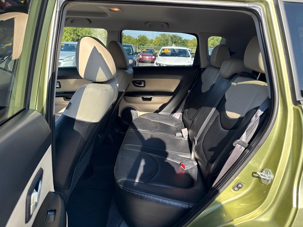 Kia Soul + 2012