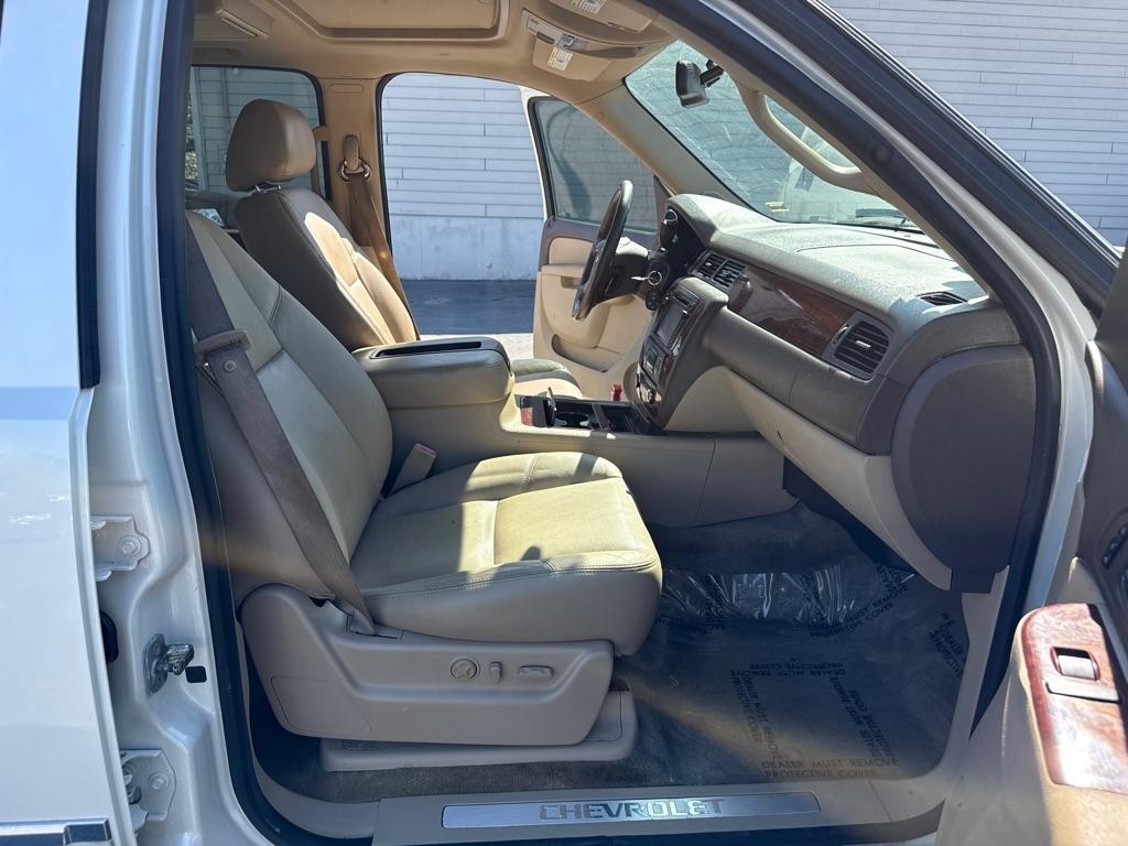 Chevrolet Avalanche LTZ 2WD 2012