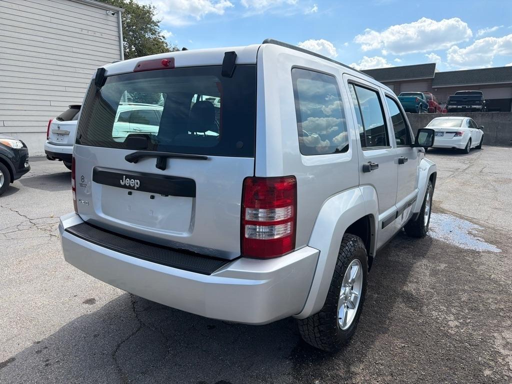 Jeep Liberty Sport 4WD 2012