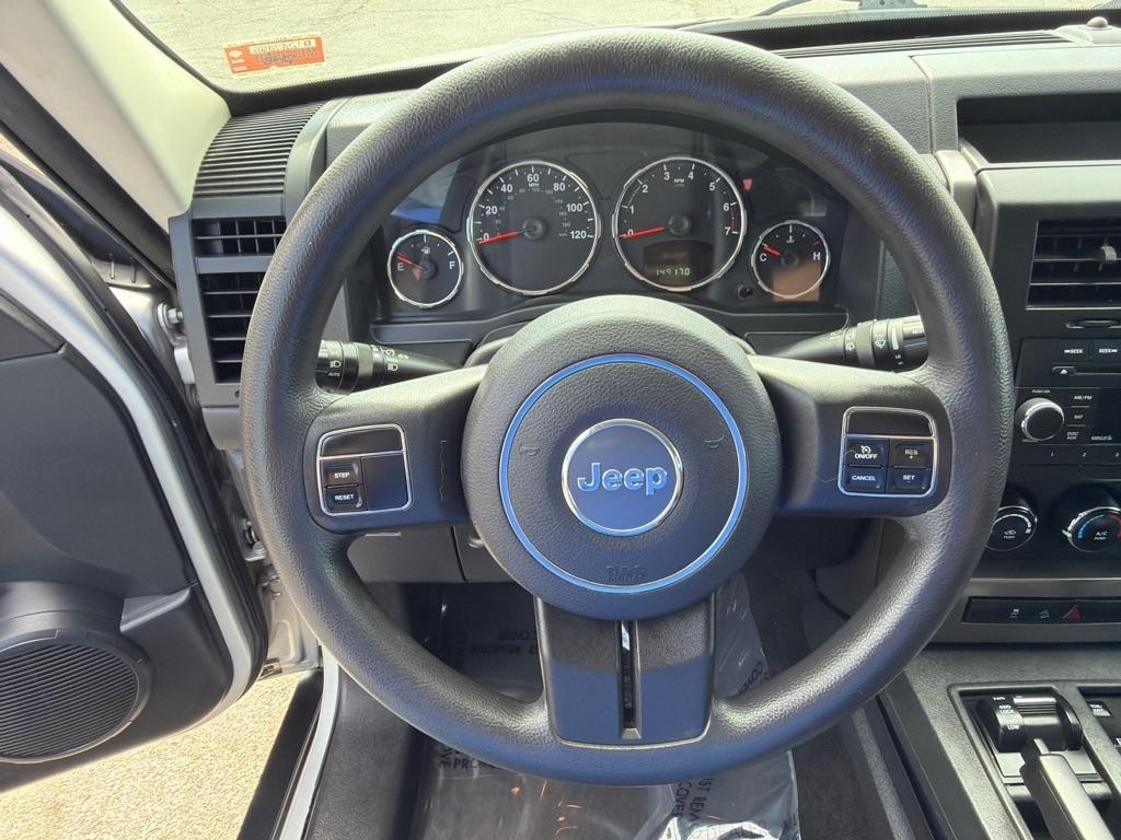 Jeep Liberty Sport 4WD 2012