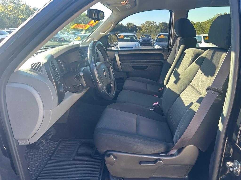Chevrolet Silverado 1500 LS Crew Cab Short Box 2WD 2011