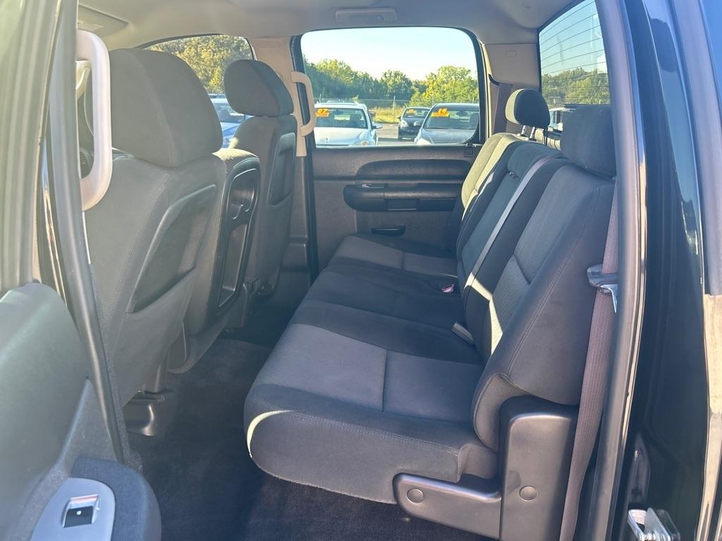 Chevrolet Silverado 1500 LS Crew Cab Short Box 2WD 2011