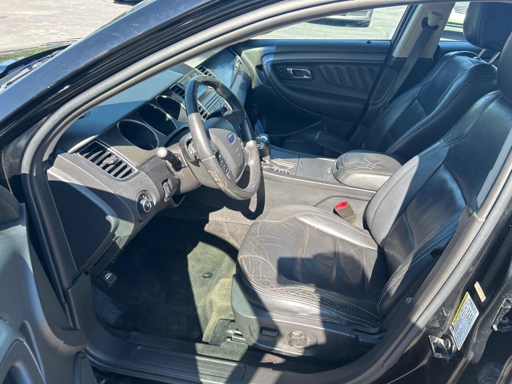Ford Taurus SEL FWD 2012