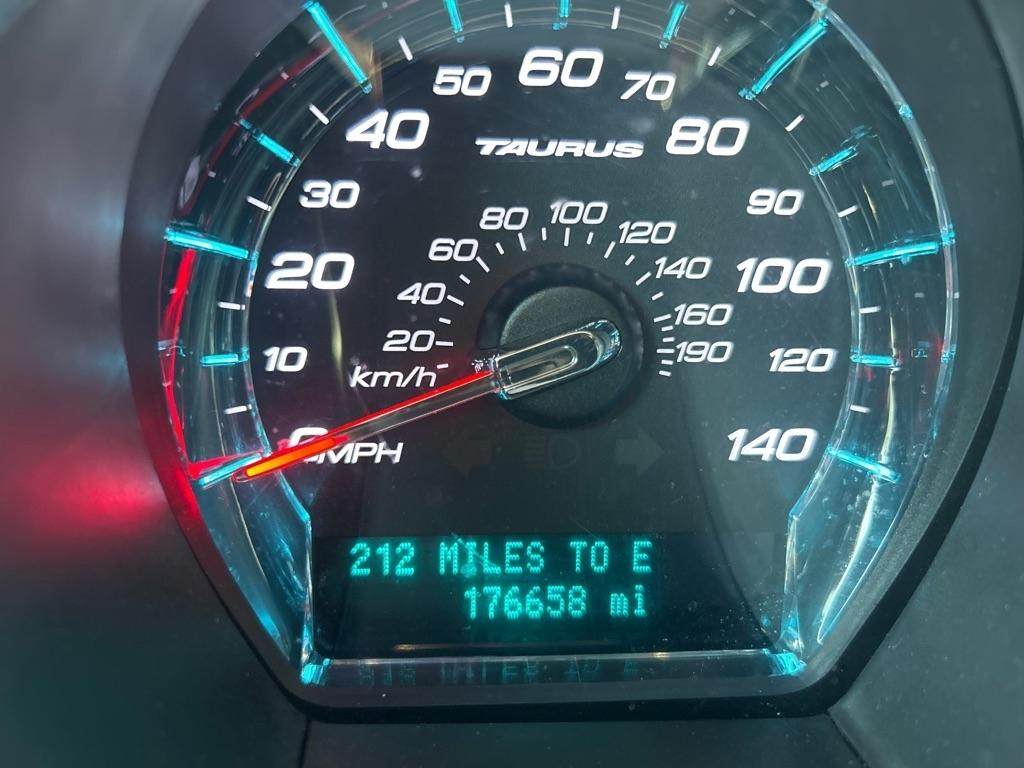 Ford Taurus SEL FWD 2012