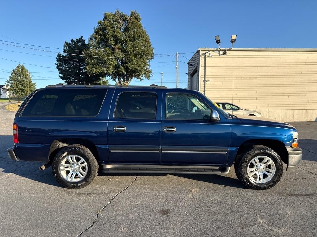 Chevrolet Suburban 1500 2WD 2003