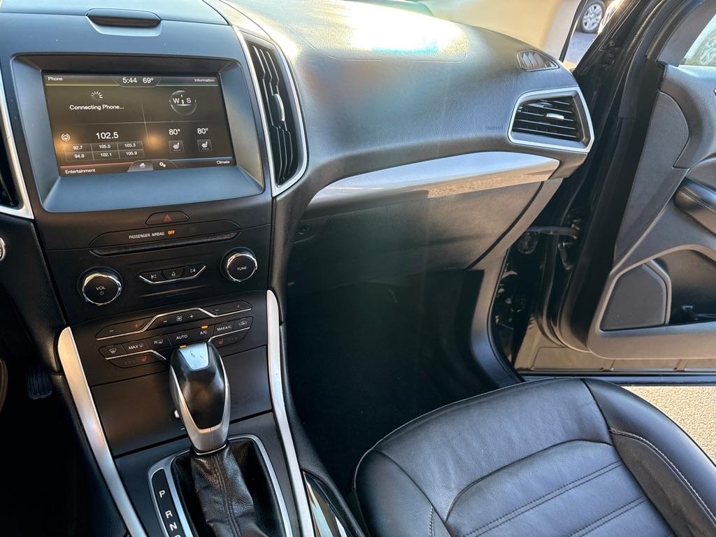 Ford Edge photo 14