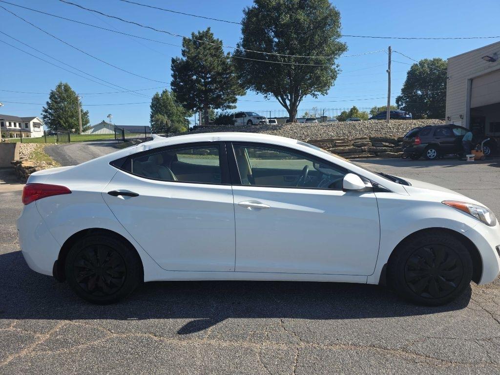 Hyundai Elantra GLS A/T 2012